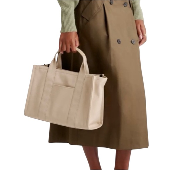 NEW Quince 100% Organic Canvas Small Crossbody Tote Beige - Picture 16 of 16